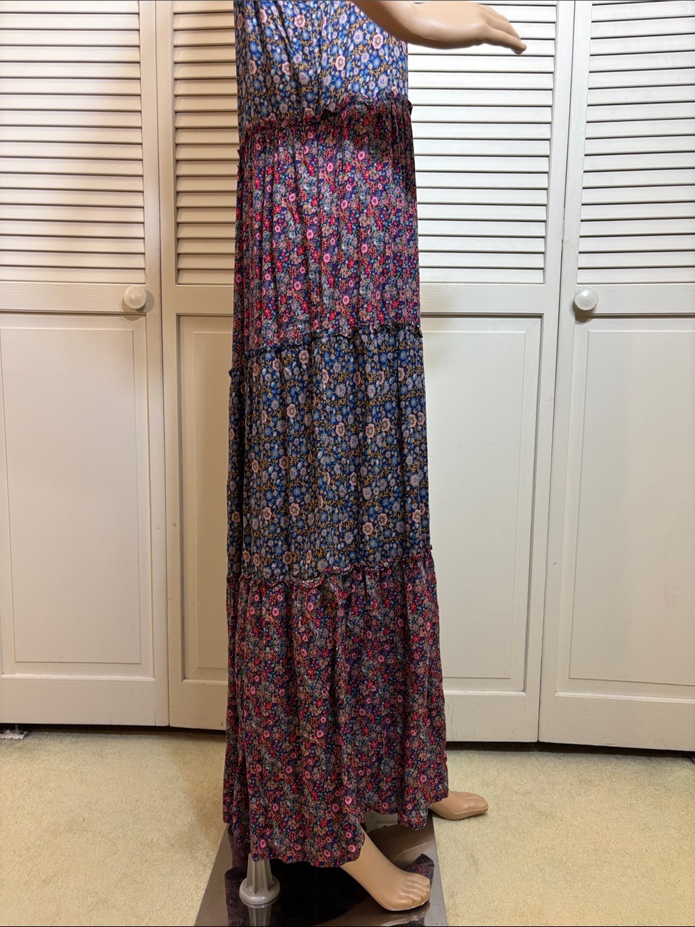 NATURAL LIFE Kaia Floral Tiered Maxi Dress Large/XL - Picture 8 of 14